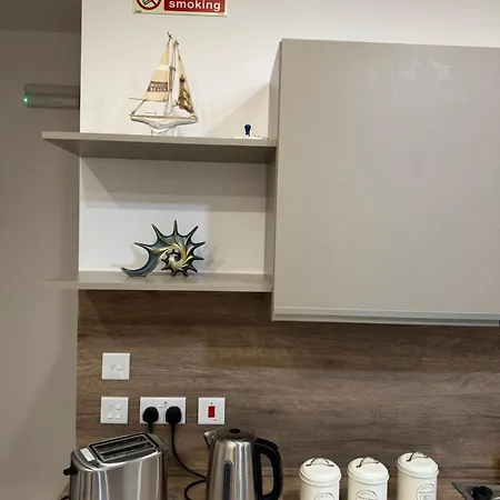 Lägenhet Varka - Modern Family Friendly And Accessible For Marsaxlokk
