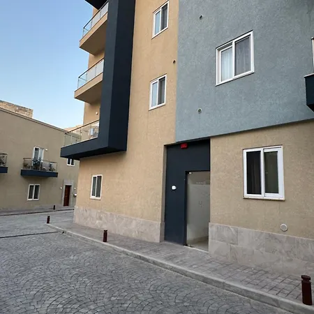 Varka - Modern Family Friendly And Accessible For *