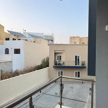 Varka - Modern Family Friendly And Accessible For