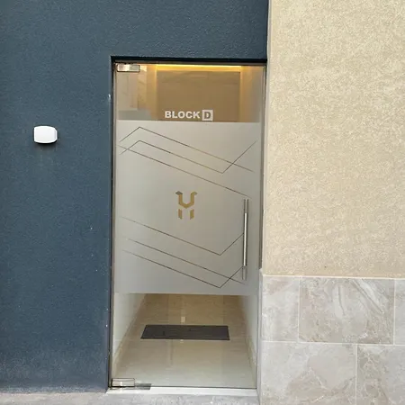 アパート Varka - Modern Family Friendly And Accessible For マルサシュロック