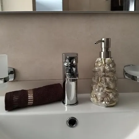 Varka - Modern Family Friendly And Accessible For Marsaxlokk