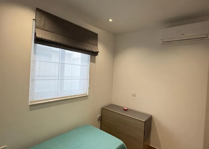 Varka - Modern Family Friendly And Accessible For Apartment Marsaxlokk