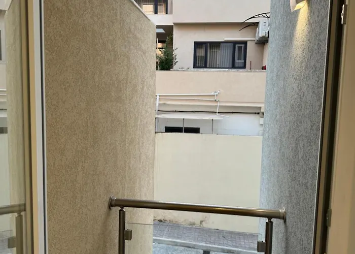 Varka - Modern Family Friendly And Accessible For Apartment